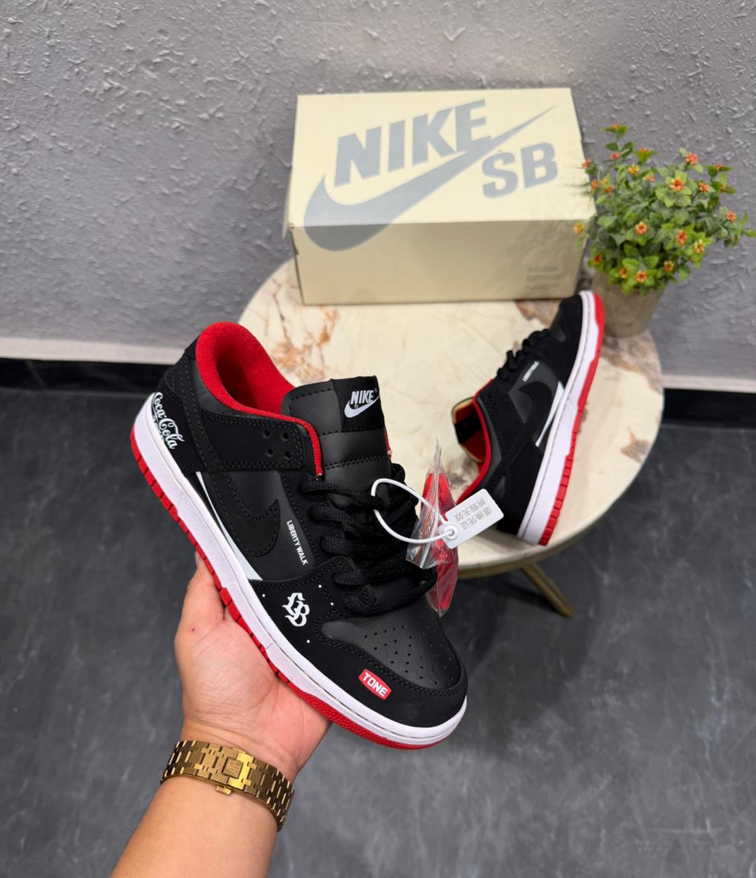 NIKE SB DUNK COCA COLA