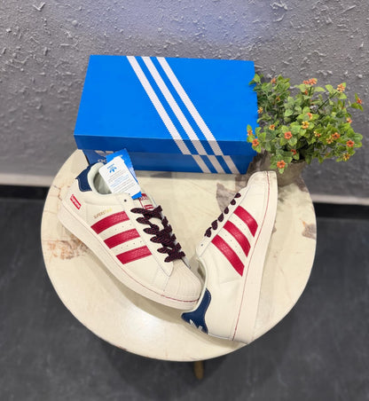 ADIDAS ORIGINALS SUPERSTAR WHITE RED SUPREME