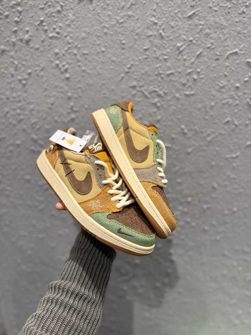AIR JORDANS RETRO 1 VOODOO ZION