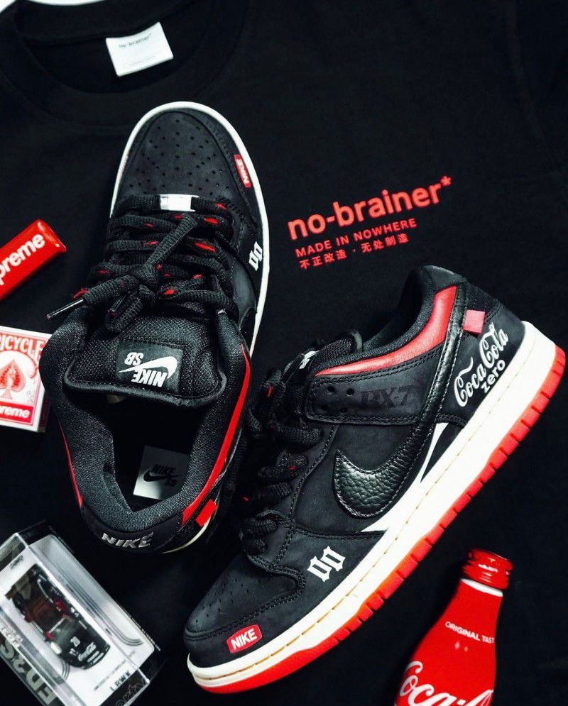 NIKE SB DUNK COCA COLA