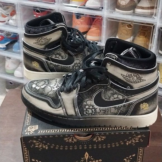 AIR JORDANS RETRO 1 MID CMFT ZOOM