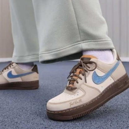 👟 Nike Air Force 1 “Love & Peace”
