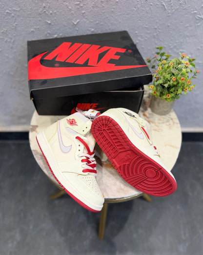 AIR JORDANS RETRO 1 MID CINNABAR