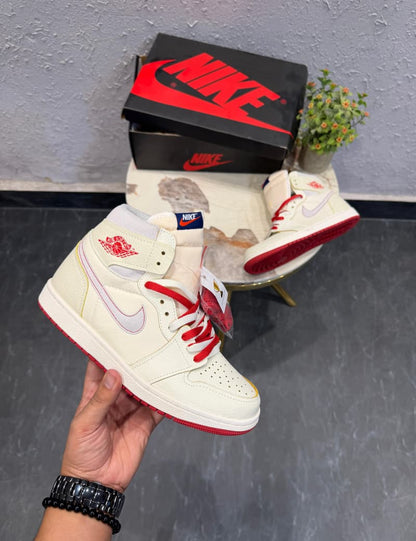 AIR JORDANS RETRO 1 MID CINNABAR