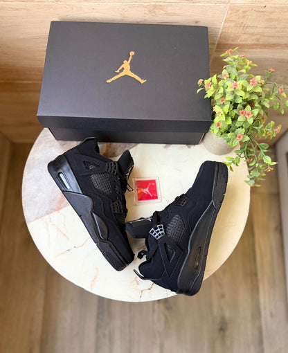 AIR JORDANS RETRO 4 BLACK CAT