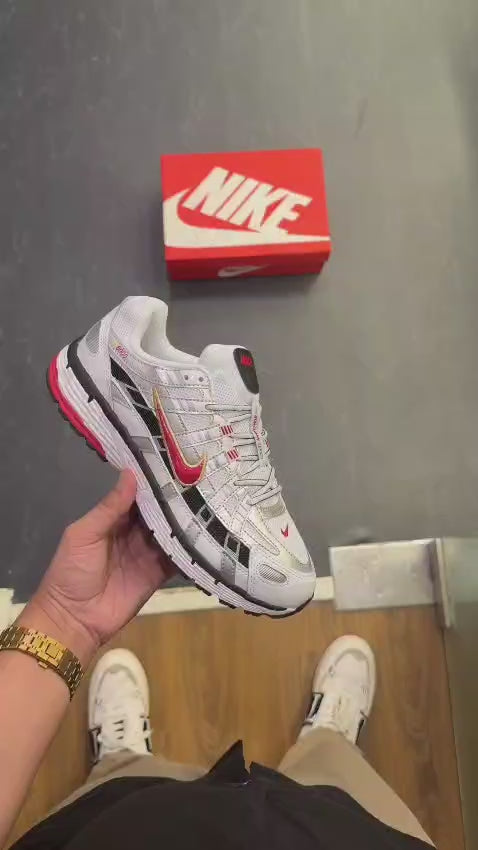 NIKE P-6000 TRAINER METALLIC RED